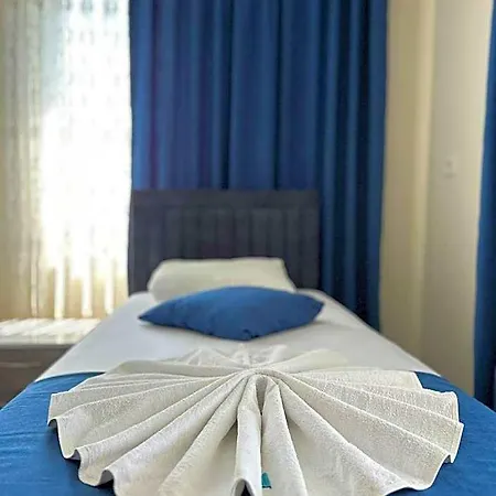 Ξενοδοχείο Paradise House