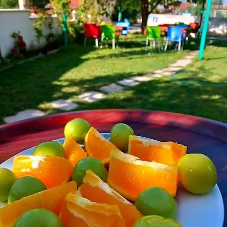 Ξενοδοχείο Paradise House
