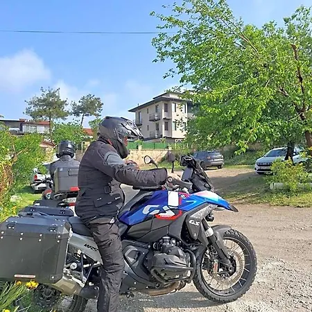 Ξενοδοχείο Paradise House