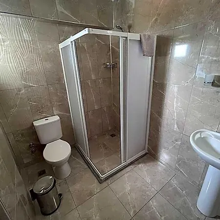 Ξενοδοχείο Paradise House